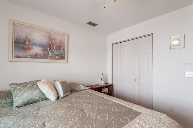 bedroom featuring a closet