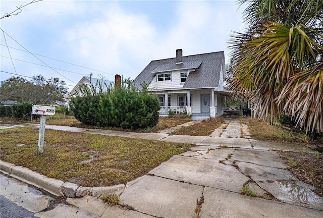 view of front of home with covered porch