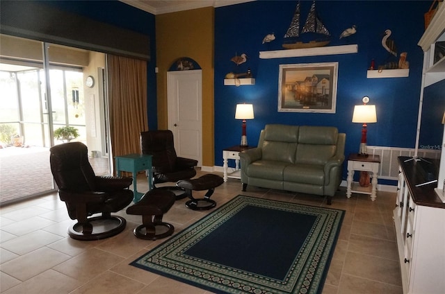 interior space with tile patterned floors, visible vents, a wall mounted air conditioner, and crown molding