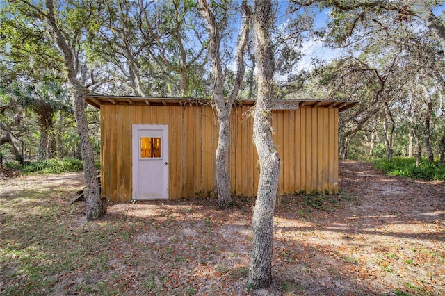 view of outbuilding featuring an outdoor structure