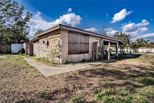 view of side of property