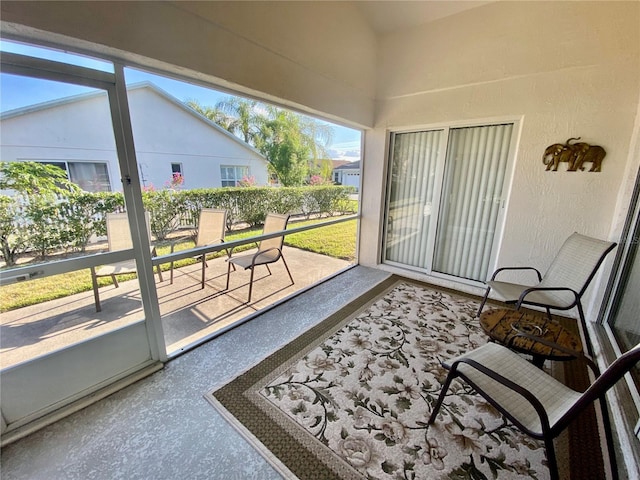 view of sunroom / solarium