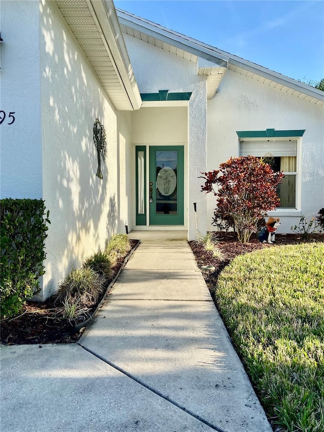 view of property entrance