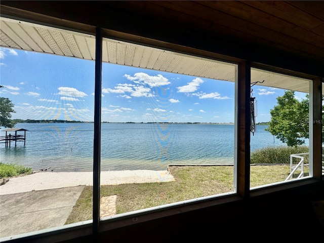 1050 E Eagle Ave, Eagle Lake, FL 33839 - water view