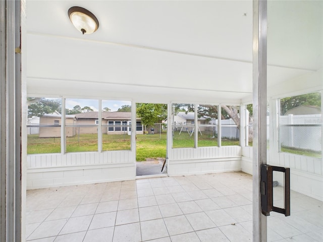 2434 Mill Run Blvd, Kissimmee, FL 34744 - view of unfurnished sunroom