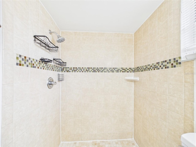 2434 Mill Run Blvd, Kissimmee, FL 34744 - bathroom with toilet and tiled shower