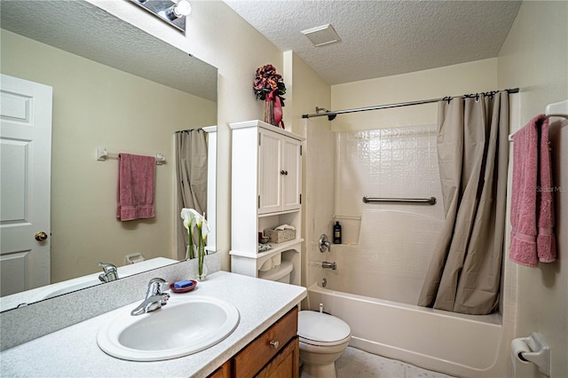 bathroom featuring a textured ceiling, toilet, vanity, visible vents, and shower / bathtub combination with curtain