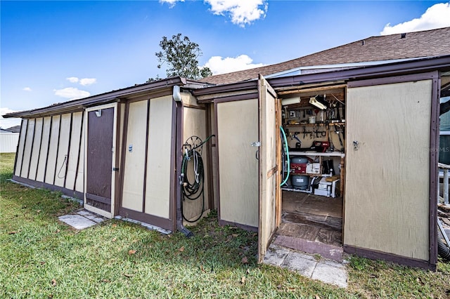 view of outbuilding