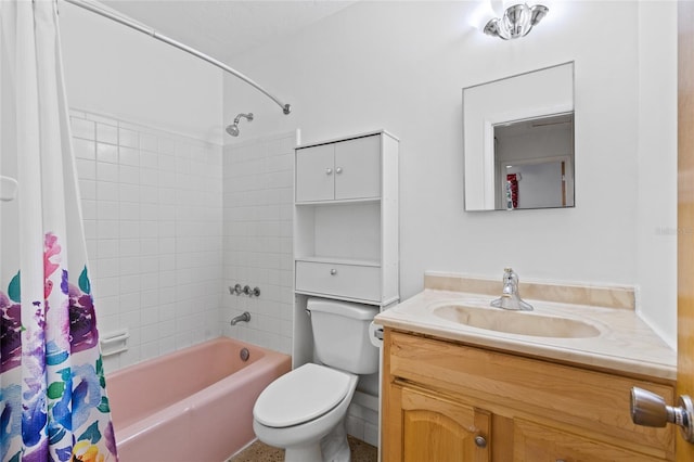 full bathroom featuring vanity, shower / bath combo with shower curtain, and toilet