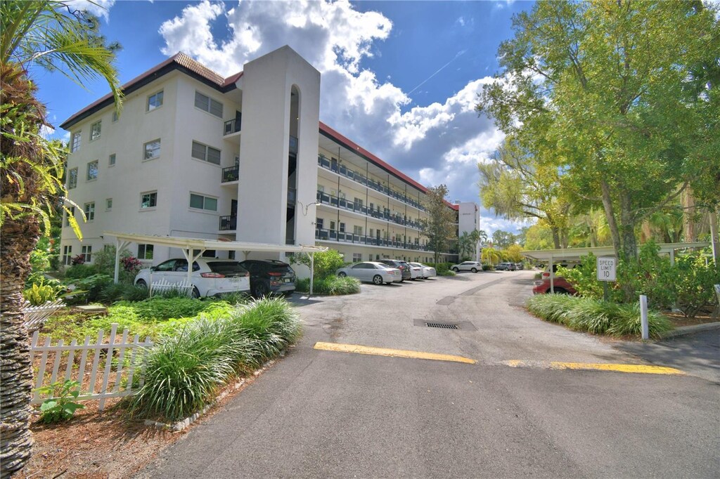200 El Camino Dr Unit 206, Winter Haven, FL 33884 - photo 1