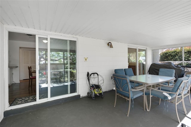 sunroom with a healthy amount of sunlight