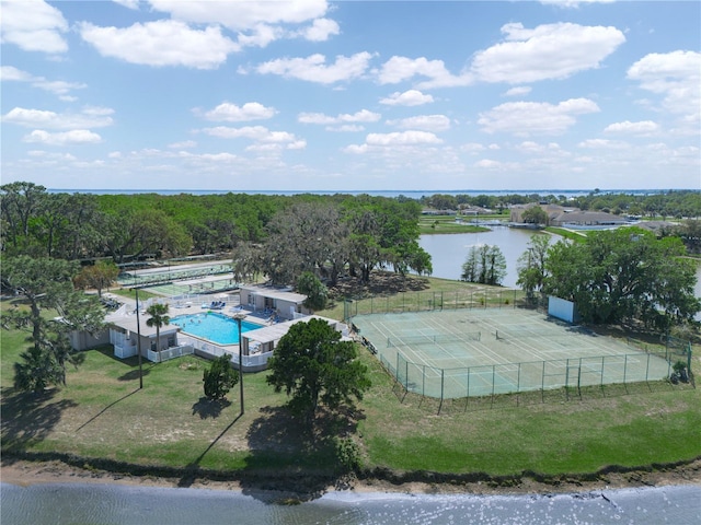 bird's eye view with a water view