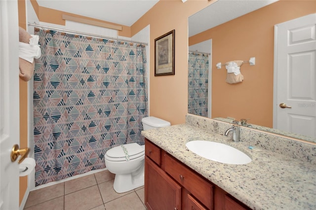 full bath featuring tile patterned flooring, vanity, toilet, and a shower with shower curtain