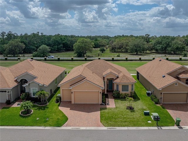 1124 Sawgrass Dr, Winter Haven, FL 33884 - photo 59