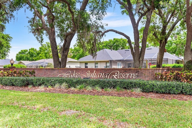 5020 Broadmore Dr, Auburndale, FL 33823 - community / neighborhood sign featuring a yard