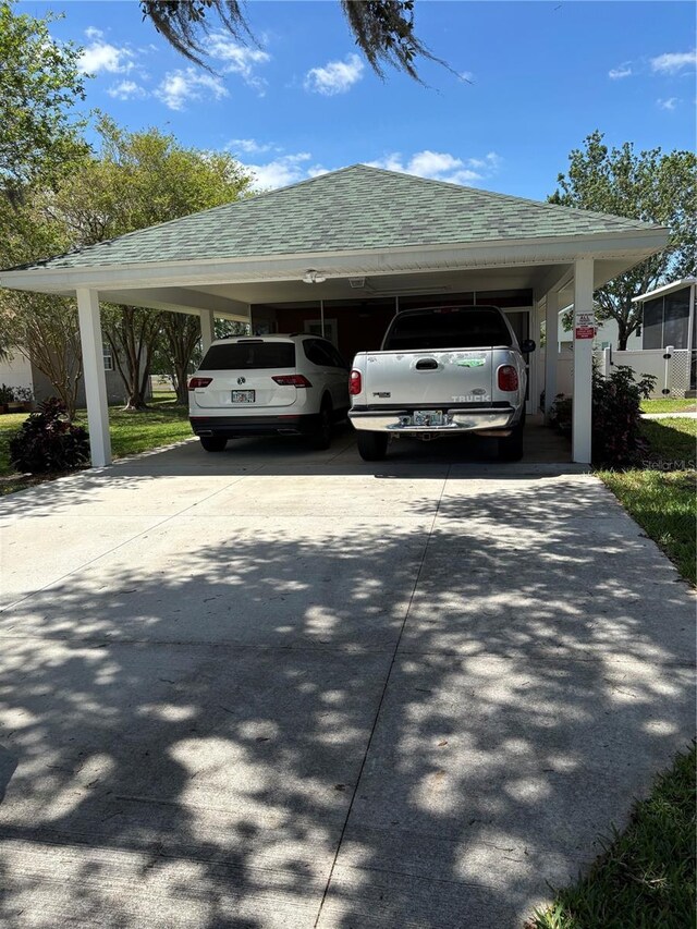 1403 Hidden Creek Ln, Winter Haven, FL 33880 - photo 38
