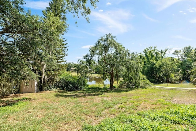 102 Lake Ring Dr, Winter Haven, FL 33884 - view of yard featuring a water view