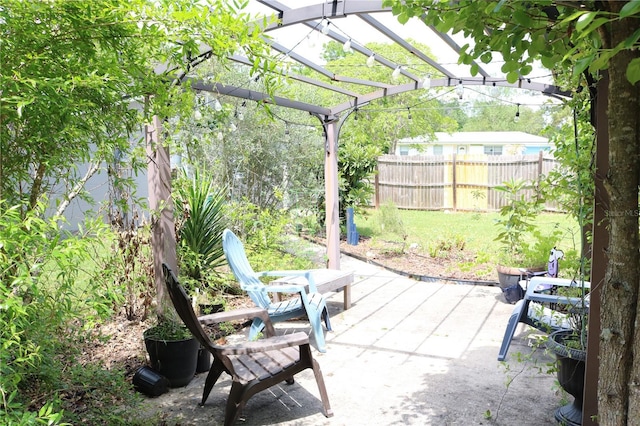 24391 NW 172nd Ave, High Springs, FL 32643 - view of patio / terrace with a pergola and fence
