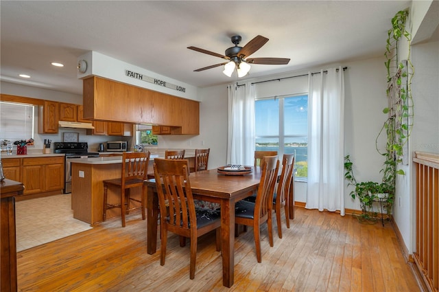 2390 Lake Easy Rd, Babson Park, FL 33827 - dining space with recessed lighting, ceiling fan, baseboards, and light wood-type flooring