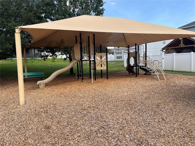 154 Canna Dr, Davenport, FL 33897 - photo 84