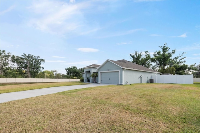 230 Cove At Eagle Lake Cir, Eagle Lake, FL 33839 - view of side of home with driveway, a garage, and stucco siding