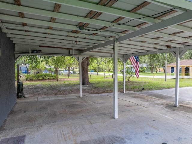 803 7th St NE, Fort Meade, FL 33841 - view of vehicle parking
