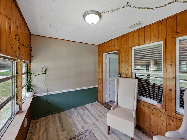803 7th St NE, Fort Meade, FL 33841 - unfurnished sunroom with plenty of natural light