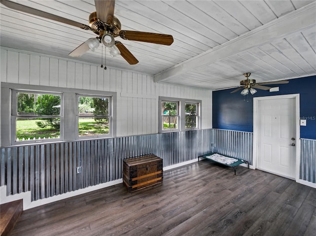 803 7th St NE, Fort Meade, FL 33841 - unfurnished sunroom featuring a ceiling fan and beamed ceiling