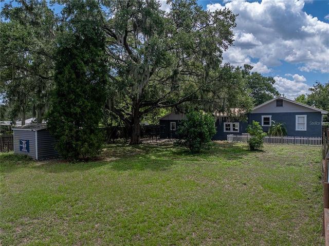 803 7th St NE, Fort Meade, FL 33841 - view of yard