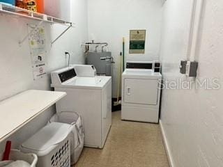 133 Palm View Ct Unit 3513/4, Haines City, FL 33844 - shared laundry with washer and dryer and light floors