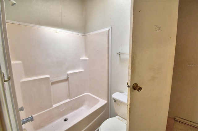 1294 1/2 38th St NW, Winter Haven, FL 33881 - full bathroom featuring toilet