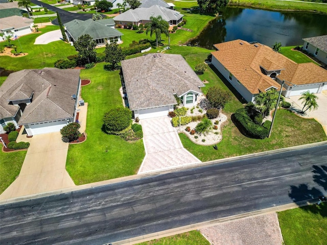 4005 Carter Creek Dr, Avon Park, FL 33825 - aerial view of residential area with a large body of water