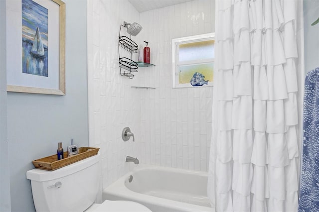 109 Lake Mariam Way, Winter Haven, FL 33884 - bathroom featuring toilet and shower / bath combo
