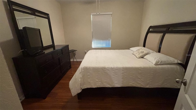 3828 Eloise Estates Ct, Winter Haven, FL 33881 - bedroom with dark wood-type flooring and baseboards