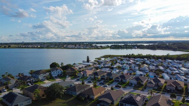 3828 Eloise Estates Ct, Winter Haven, FL 33881 - aerial perspective of suburban area featuring a large body of water