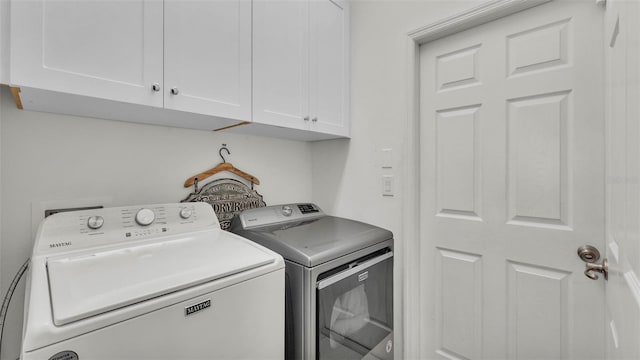 428 Aragosa Dr, Davenport, FL 33837 - washroom with cabinet space and washing machine and dryer