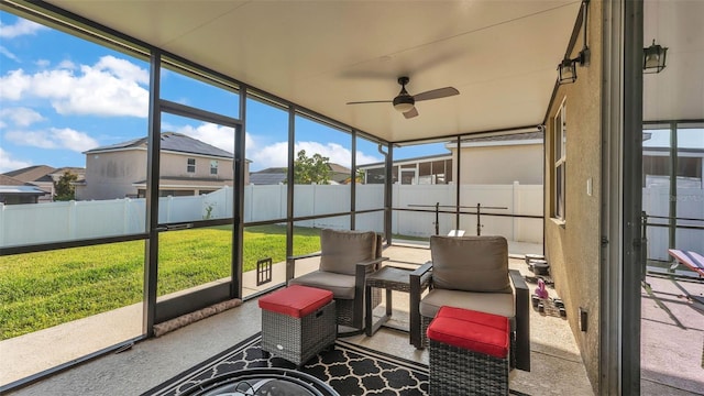 428 Aragosa Dr, Davenport, FL 33837 - sunroom / solarium with a ceiling fan