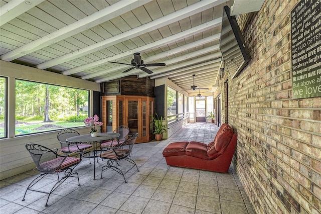 418 N Rd, Lakeland, FL 33809 - sunroom with ceiling fan