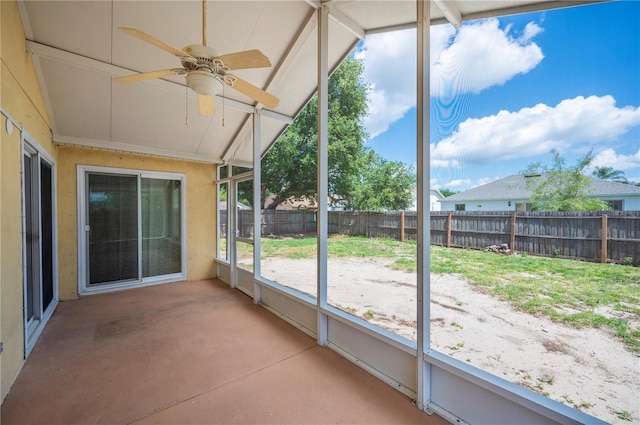 630 Heather Glen Loop, Winter Haven, FL 33884 - unfurnished sunroom featuring a ceiling fan, vaulted ceiling, and plenty of natural light