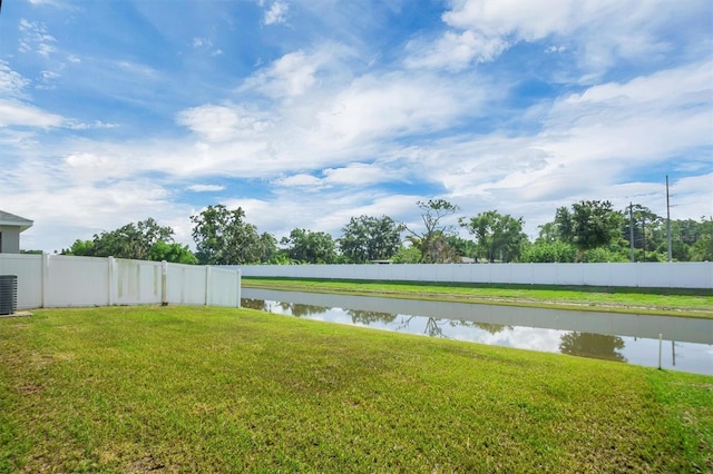 648 Lorient Dr, Eagle Lake, FL 33839 - water view