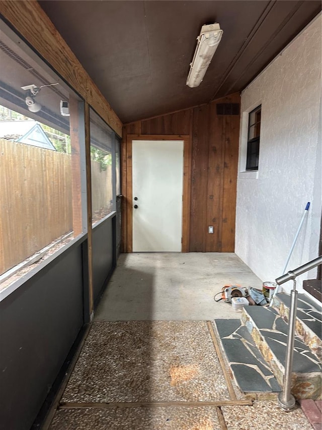 9402 Cat Track Trl, Lake Wales, FL 33898 - unfurnished sunroom featuring vaulted ceiling