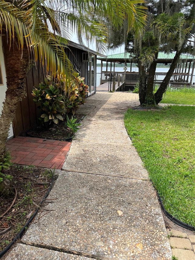 9402 Cat Track Trl, Lake Wales, FL 33898 - view of yard with fence