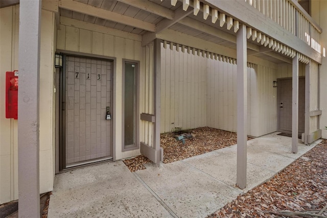 713 Olde Camelot Cir Unit 3303-4, Haines City, FL 33844 - view of property entrance