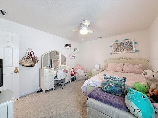 912 Scrub Oak Hammock Rd, Davenport, FL 33837 - carpeted bedroom featuring ceiling fan and baseboards