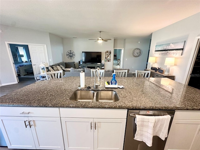832 Vienna Dr, Winter Haven, FL 33884 - photo 13