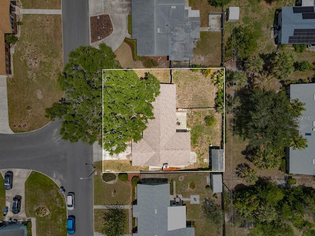 320 Boger Blvd S, Lakeland, FL 33803 - aerial view of property and surrounding area featuring property parcel outlined