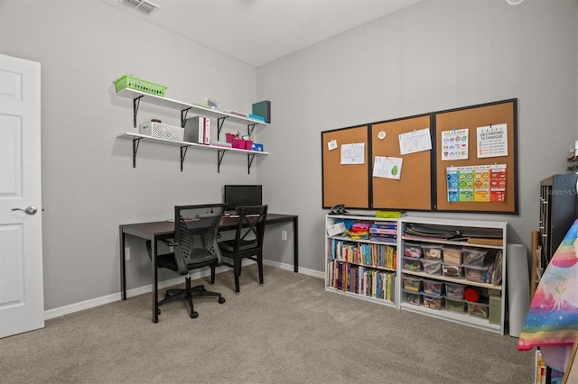 1081 Sandpiper Loop, Winter Haven, FL 33881 - home office featuring carpet flooring and baseboards