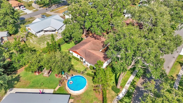 527 Duchess Dr, Lakeland, FL 33803 - aerial view of a pool area