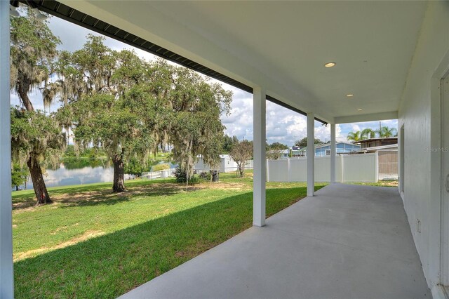 1042 Golden Bough Rd, Lake Wales, FL 33898 - photo 8