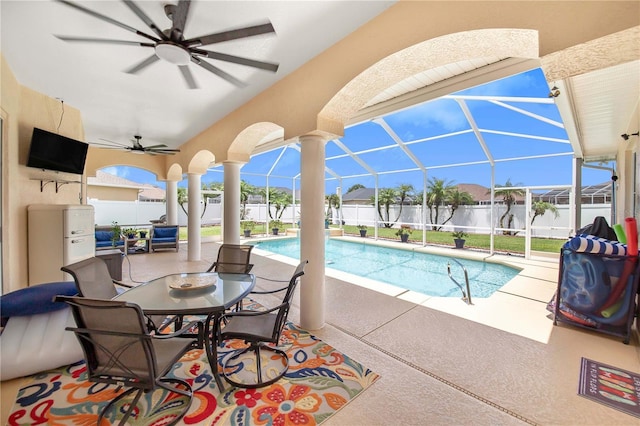 413 Ruby Lake Pl, Winter Haven, FL 33884 - view of pool featuring a patio, ceiling fan, and a lanai